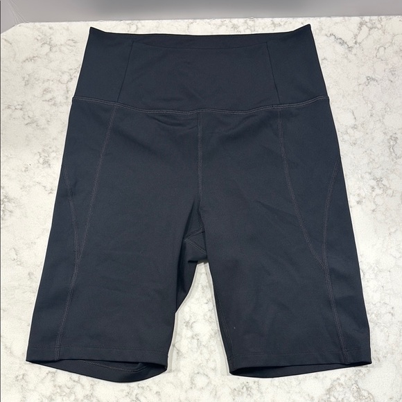 Girlfriend Collective Compressive High Rise Bike Short 8.5" Inseam Black Medium - Picture 4 of 8